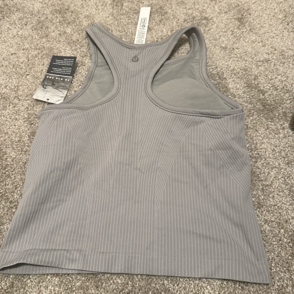 Lululemon Ebb to Street tank